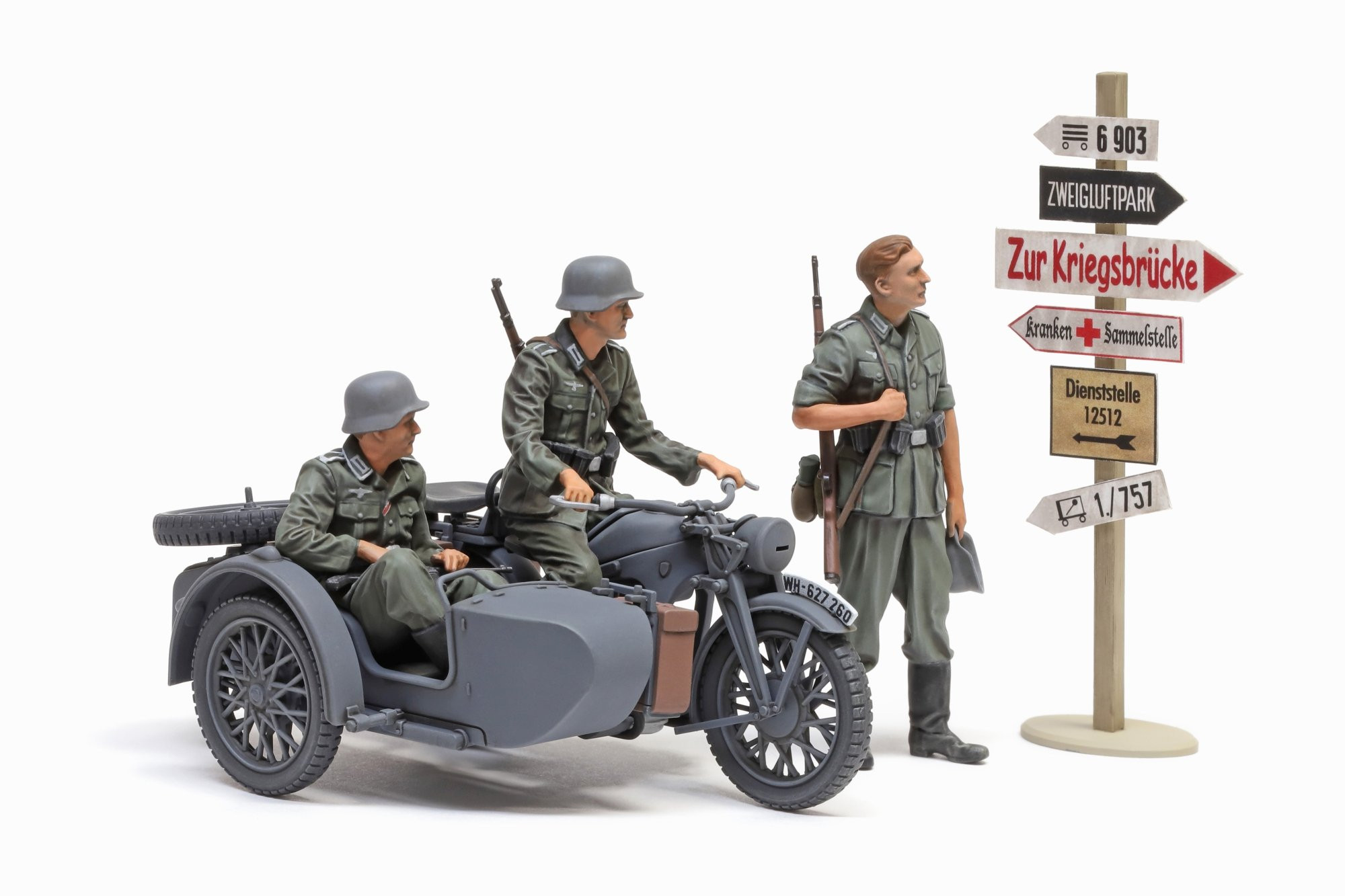 Tam35384 1/35 GERMAN KS600 MOTORCYCLE & SIDECAR