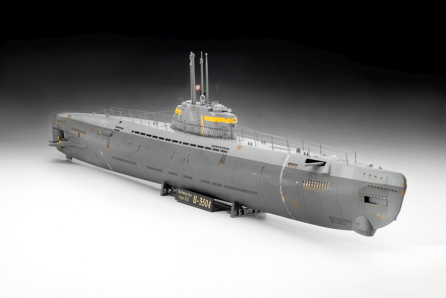 REV05177 1/144 GERMAN SUBMARINE TYPE XXI - Image 3